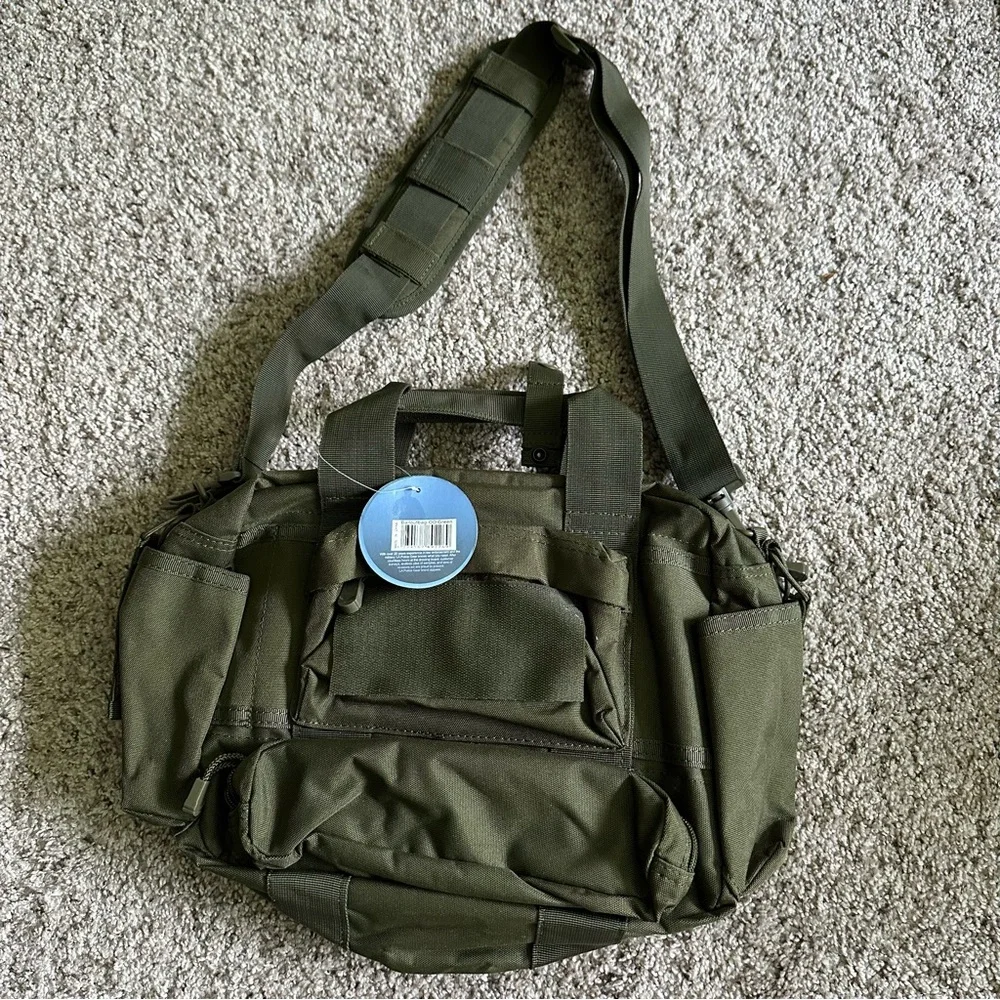 La Police Gear nwt la